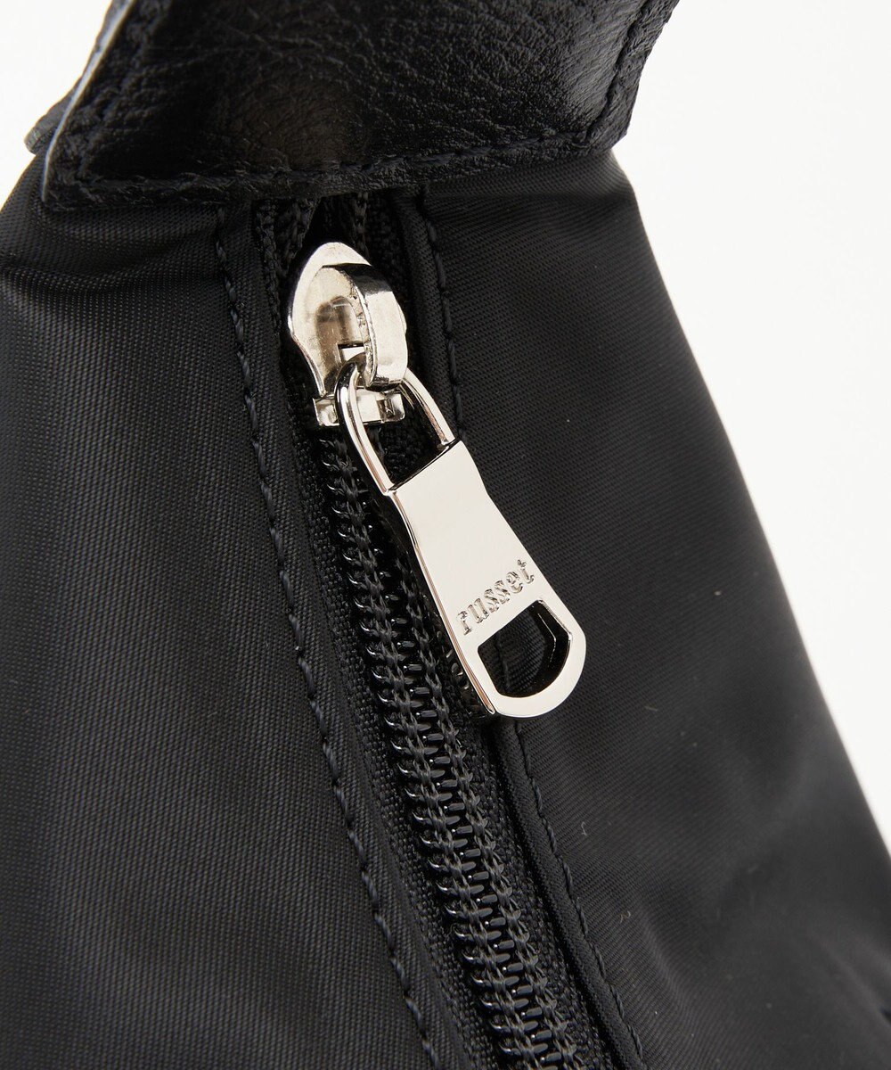 russet ナイロンラウンドショルダーバッグ (CE-1327-WEB) 