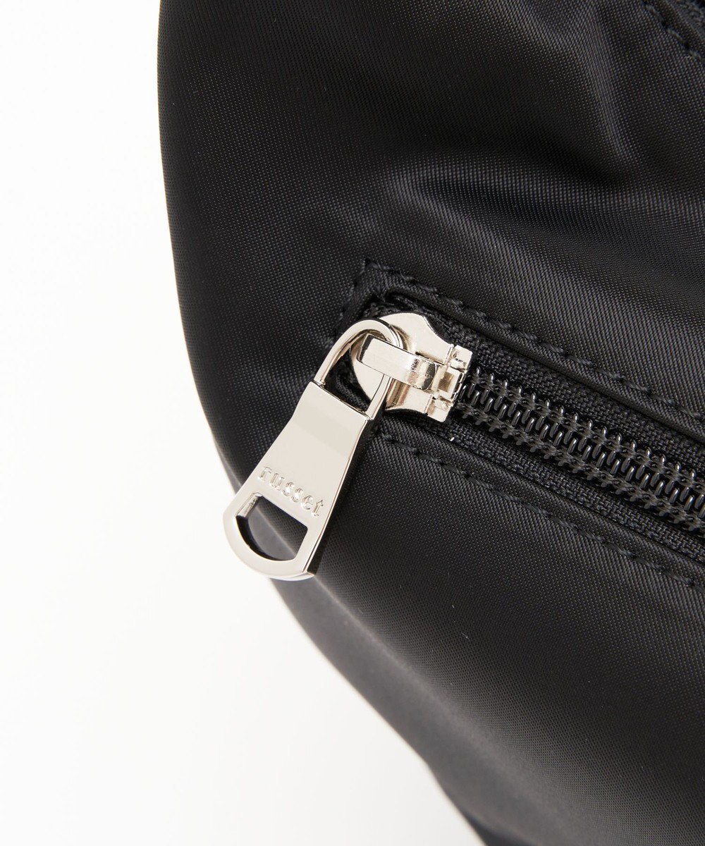 russet ナイロンラウンドショルダーバッグ (CE-1327-WEB) 