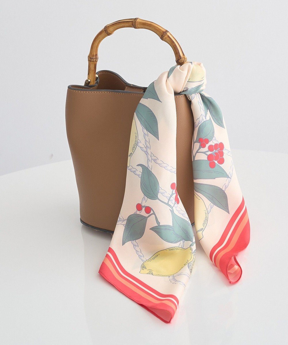 earth music&ecology 【接触冷感】ＵＶ対策フルーツ柄スカーフ 