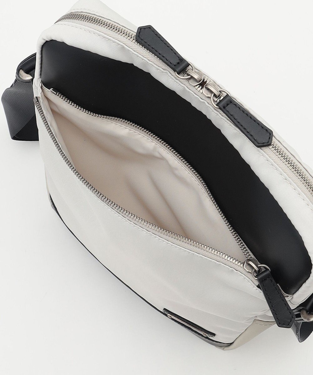 JOSEPH ABBOUD 【A4サイズ】ナイロンツイル バッグ 