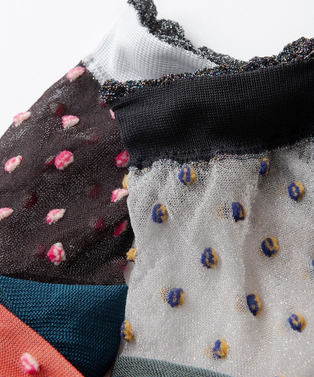 TRICOTE ポンポン ドット柄ソックス 
