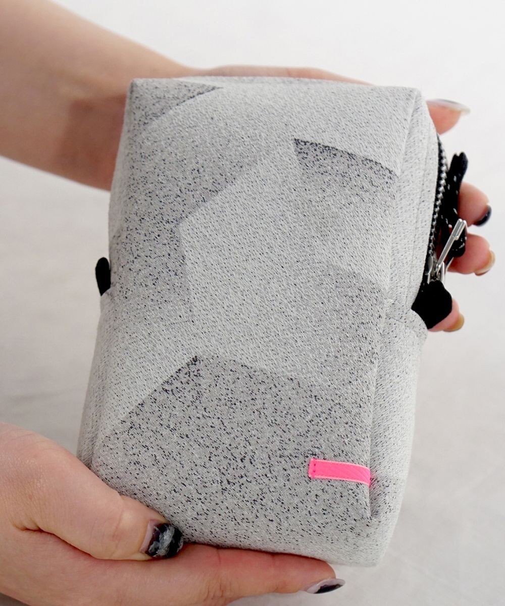 POLS SQUAREポーチ 