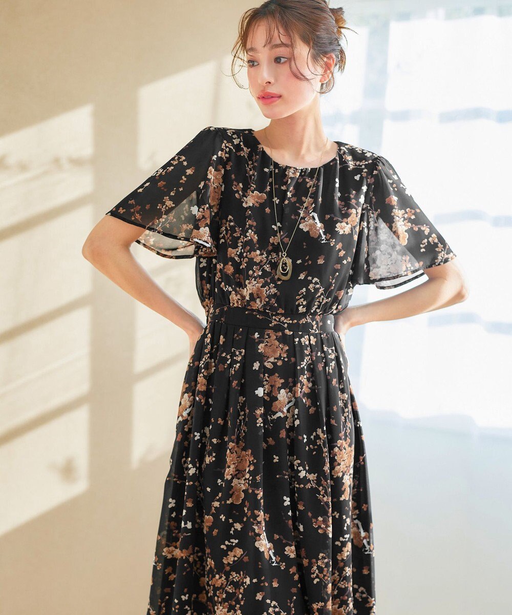 Tiaclasse 【小倉優子さん着用・洗える】大花柄シフォンワンピース 