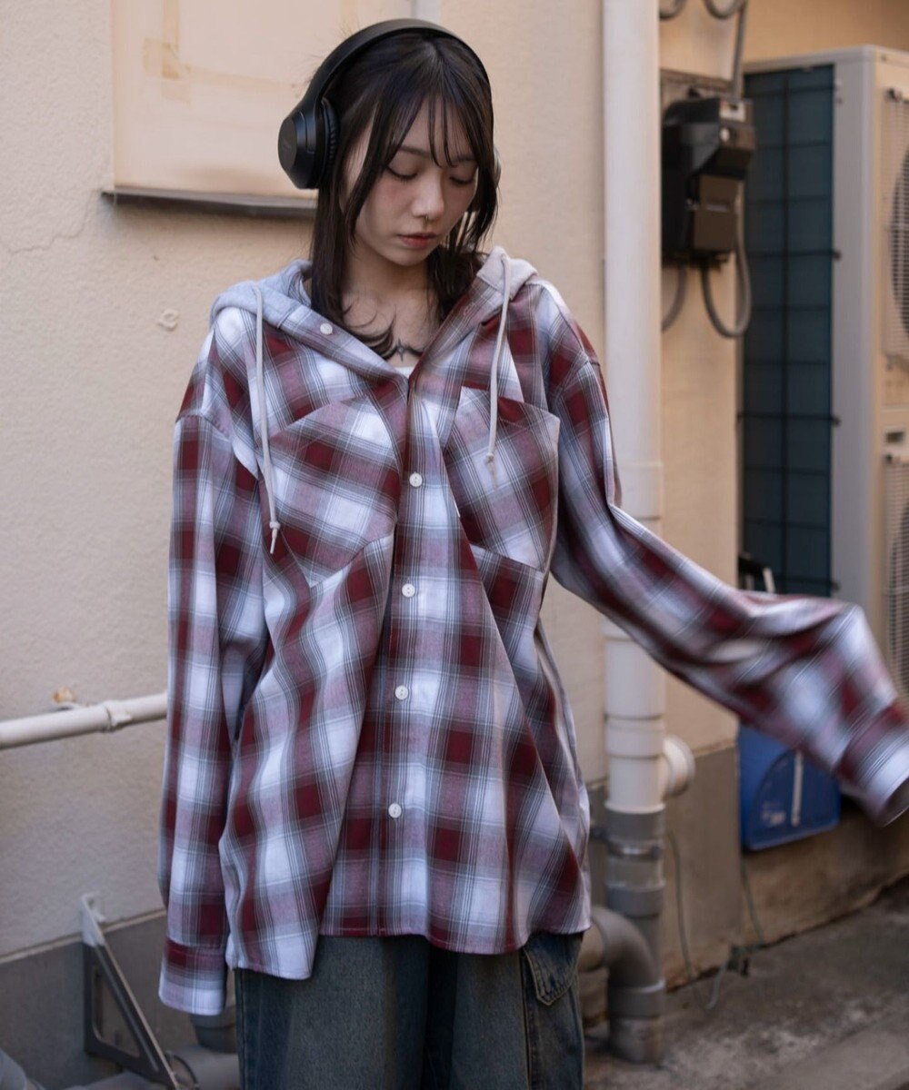 WEGO 【ユニセックス着用ITEM/MLサイズ展開】オンブレチェックフードシャツ（LS） 