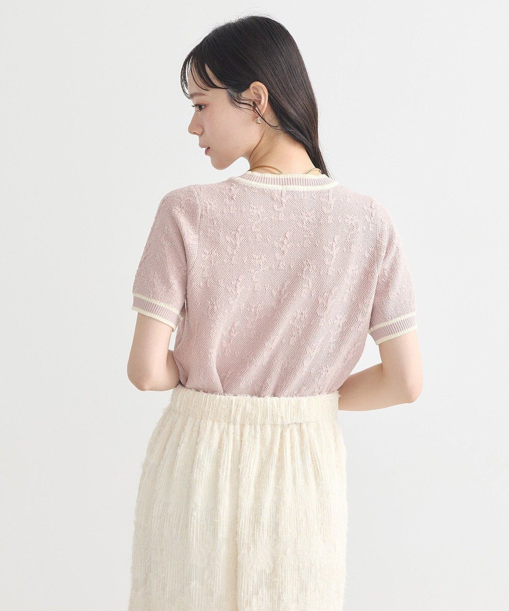 earth music&ecology バイカラーフラワージャガードニットプルオーバー 