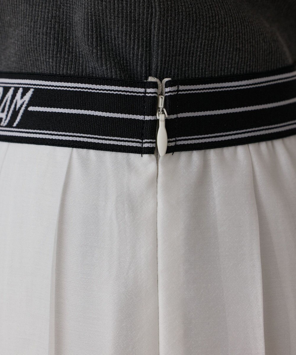 GRACE CONTINENTAL マットシアープリーツスカート 