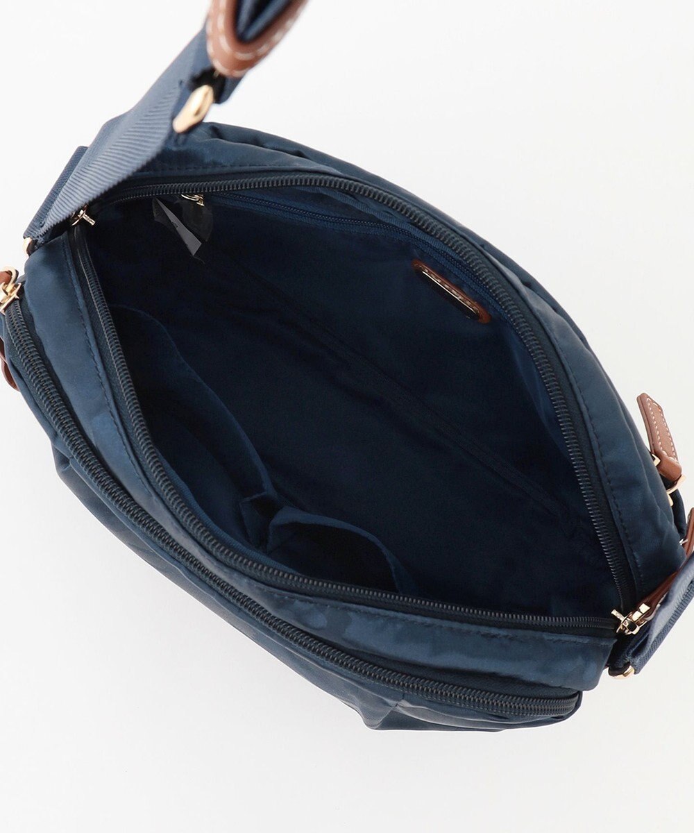 LA BAGAGERIE カモフラジャカード はっ水ショルダー 