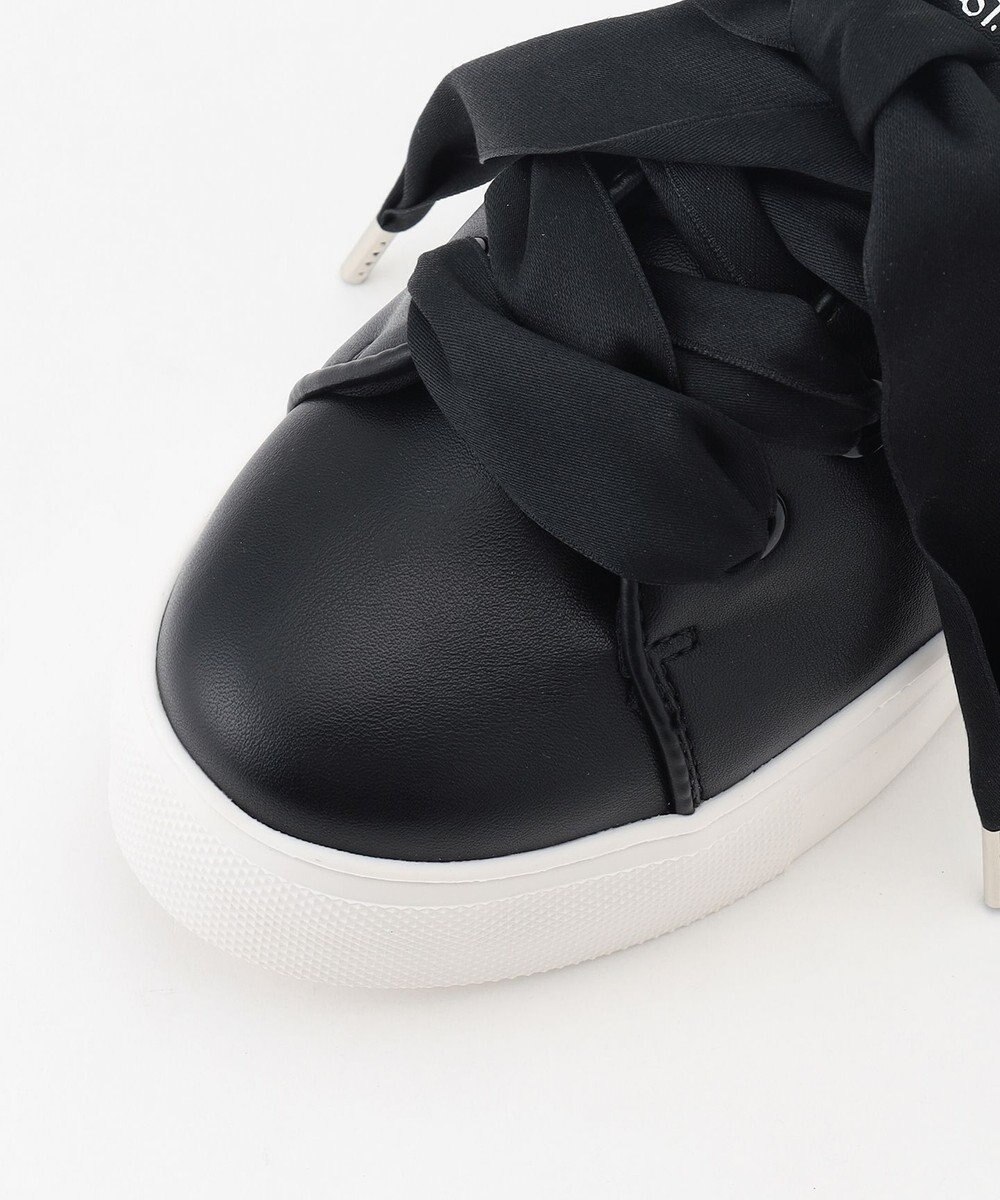 TOCCA 【2種類の靴紐付き2WAY・軽量】TNY SNEAKERS スニーカー 