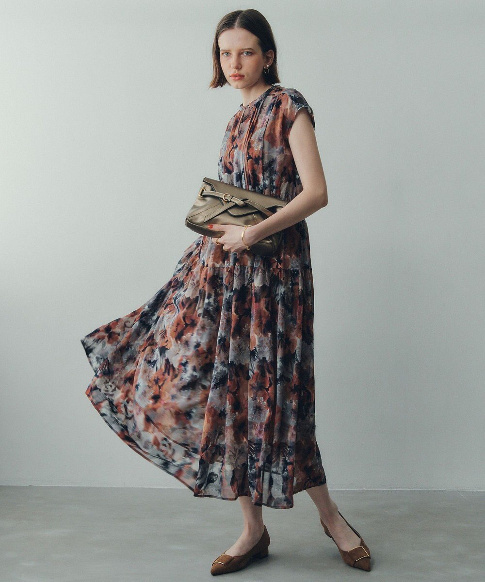 YECCA VECCA ベルトデザインチェーンバッグ 