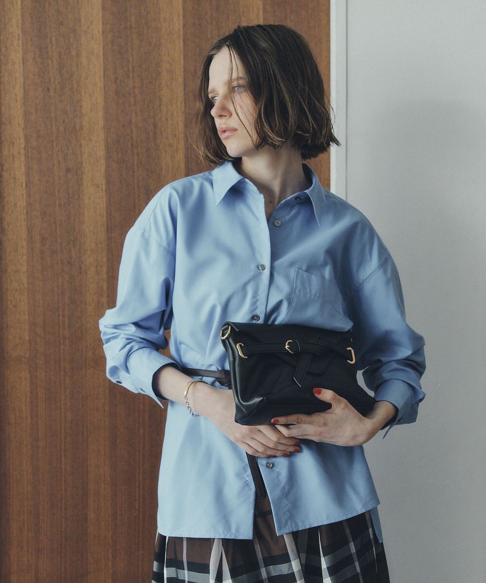 YECCA VECCA ベルトデザインチェーンバッグ 