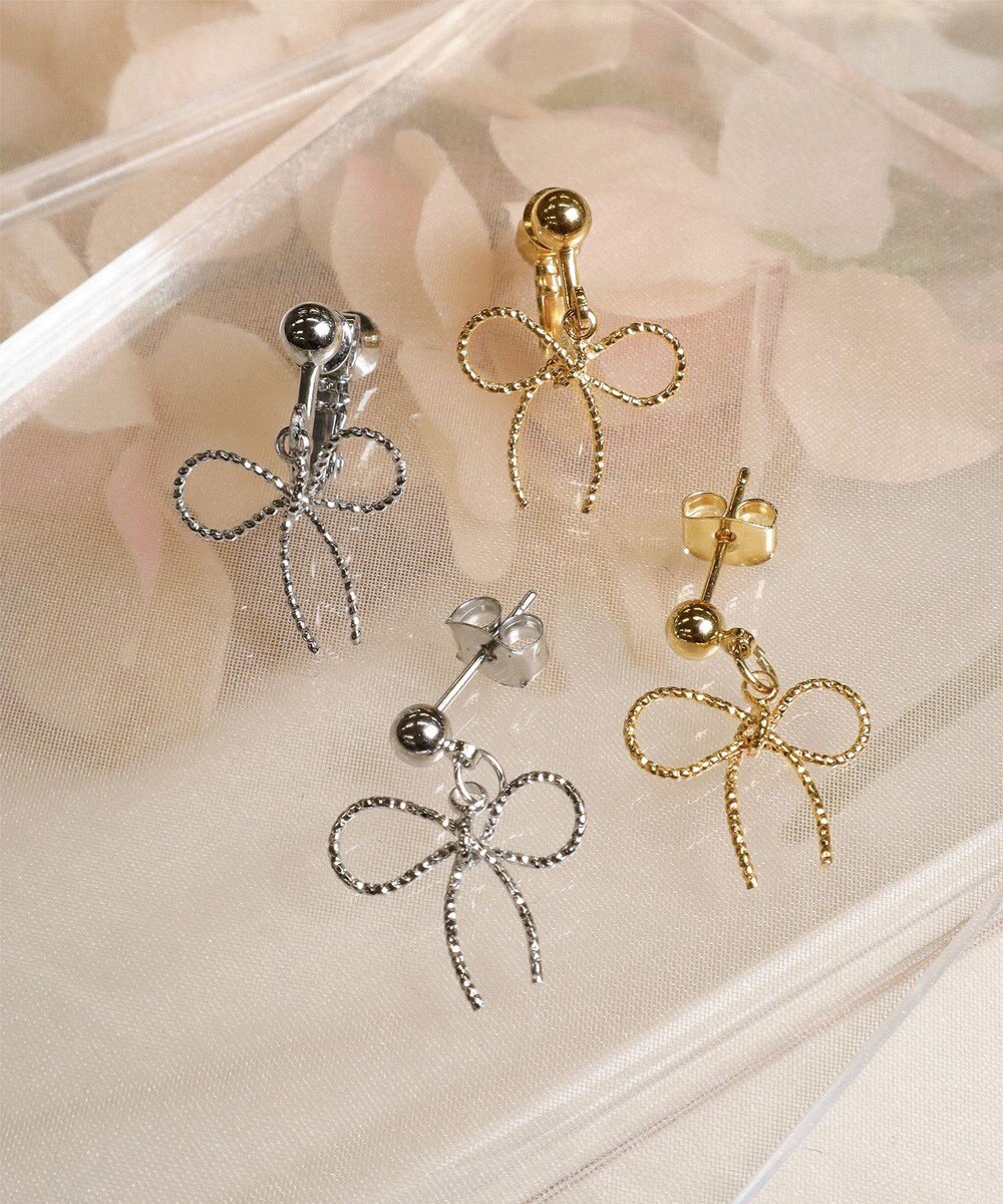 Tiaclasse 【安田美沙子さん着用/金属アレルギー対応/選べる2TYPE】チェーンリボン イヤリング・ピアス 