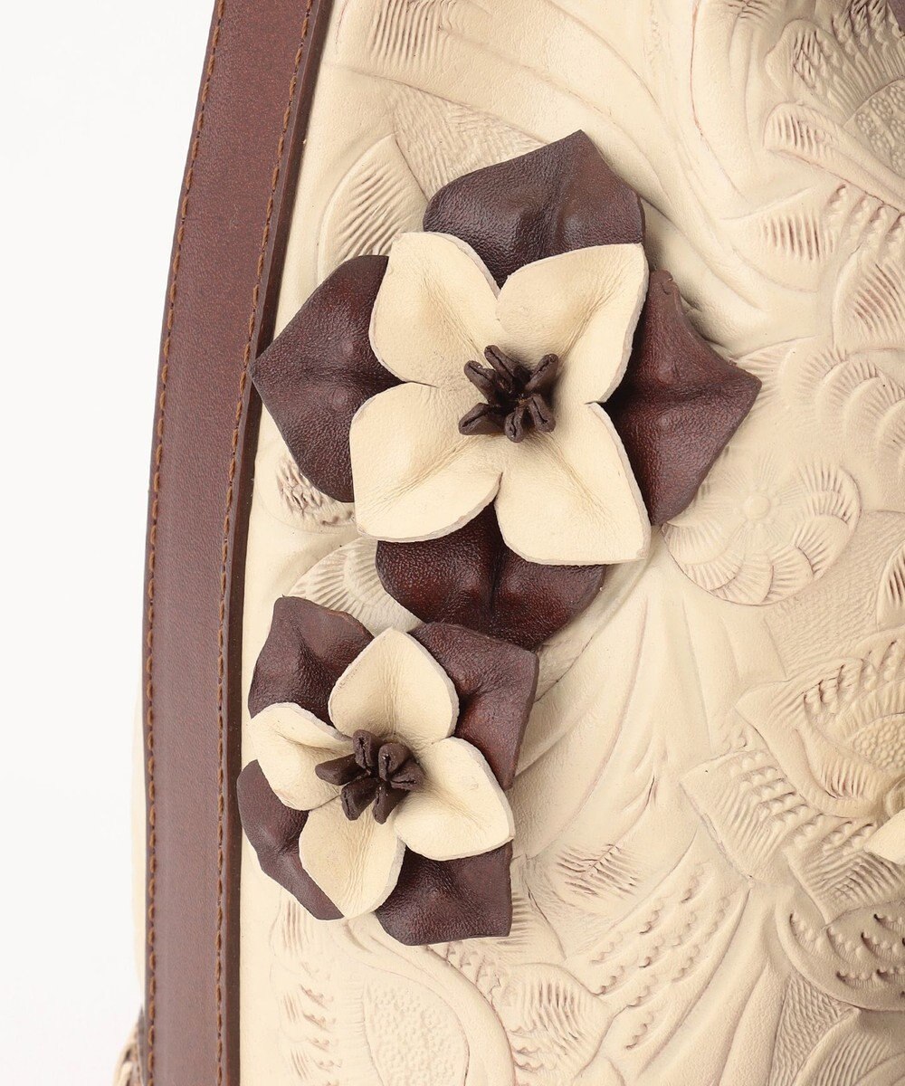 GRACE CONTINENTAL Flower Motif Bag 