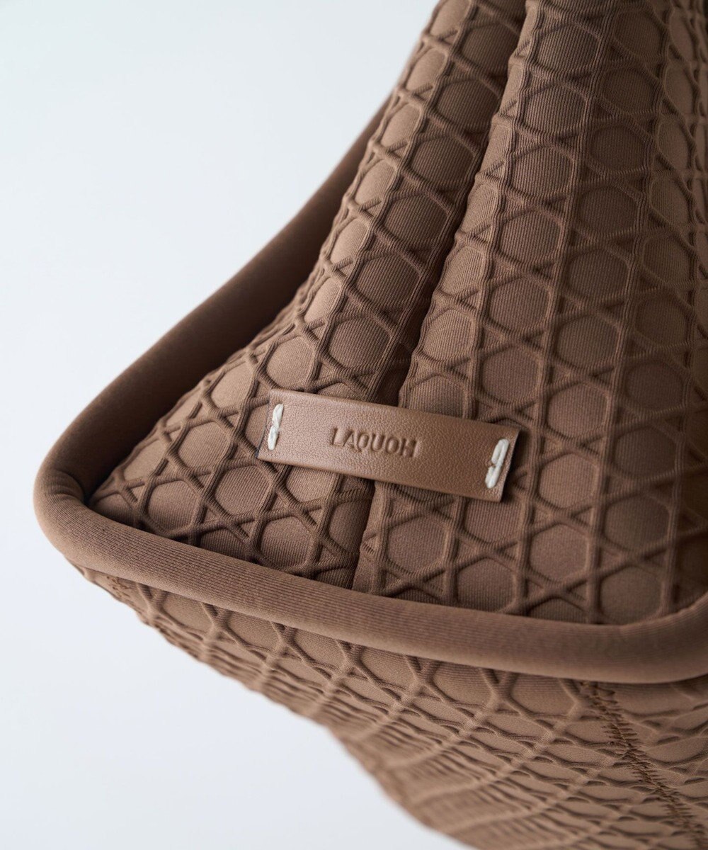 MIYABIYA LAQUOH【撥水加工】篭目柄エンボスボンディングトートS 