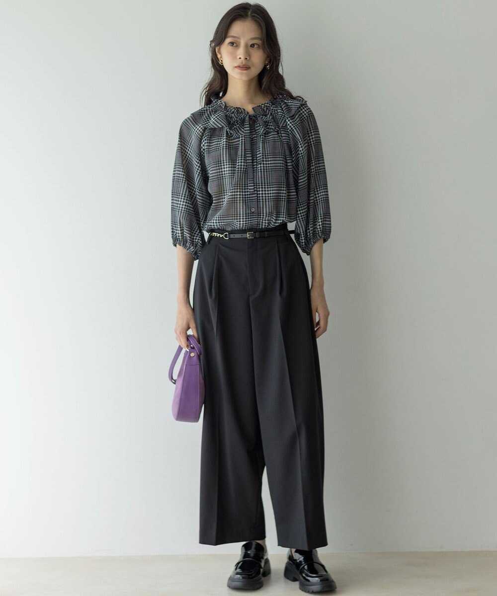 組曲 S ライトトロピカルロールネック ブラウス 