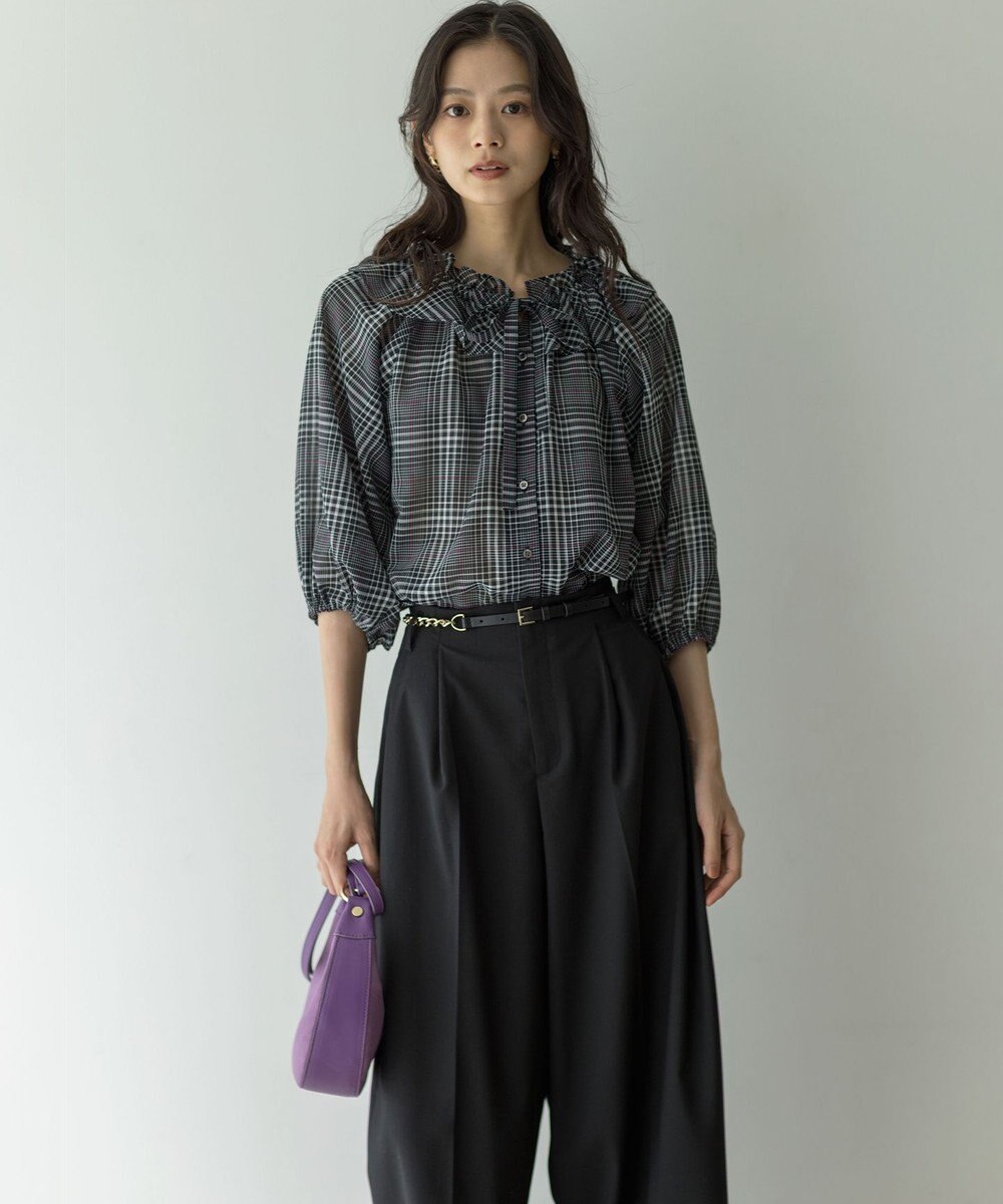 組曲 S ライトトロピカルロールネック ブラウス 