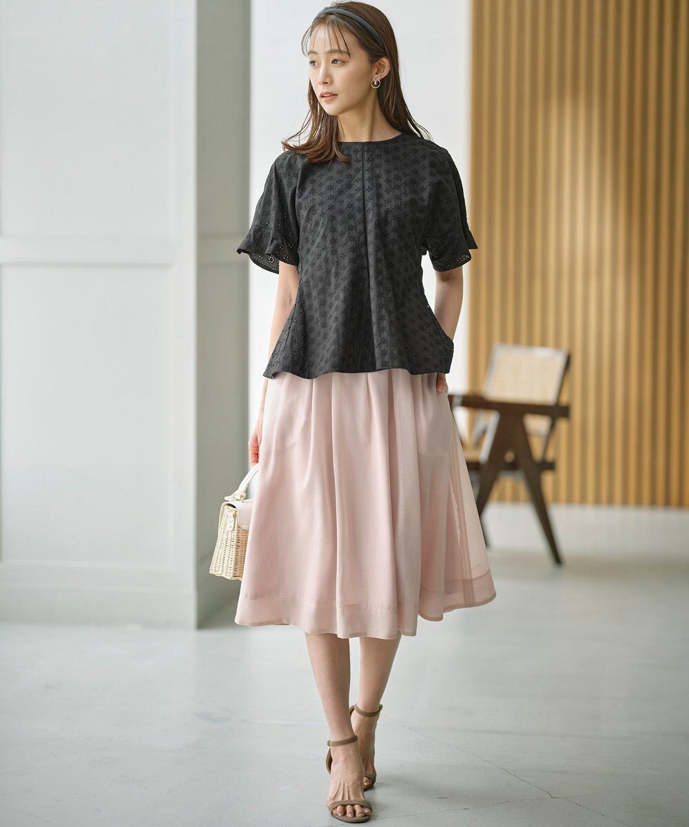 組曲 L 【WEB限定カラーあり】エンブロイダリーレース ペプラムブラウス 