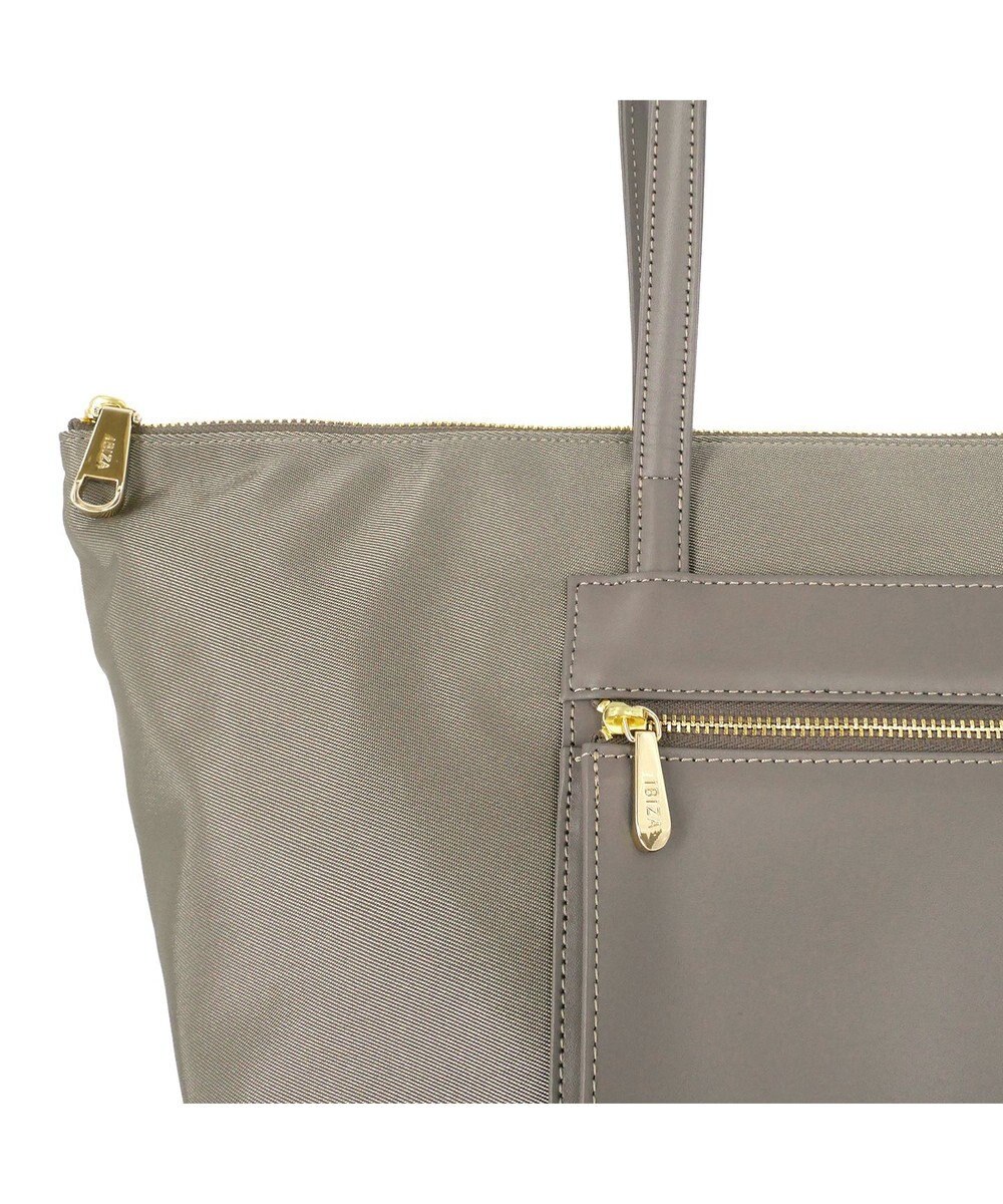 IBIZA コモド　オペラナイロン/牛革　セミショルダーバッグ 