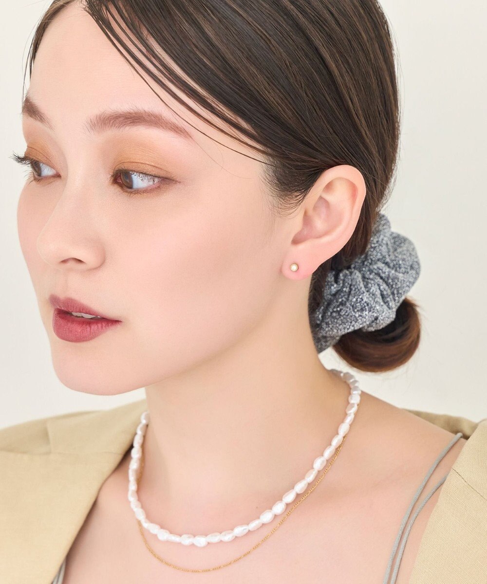 Phoebe 【金属アレルギー対応】プチシャイニングピアス　ゴールド/サージカルステンレス（片耳） 