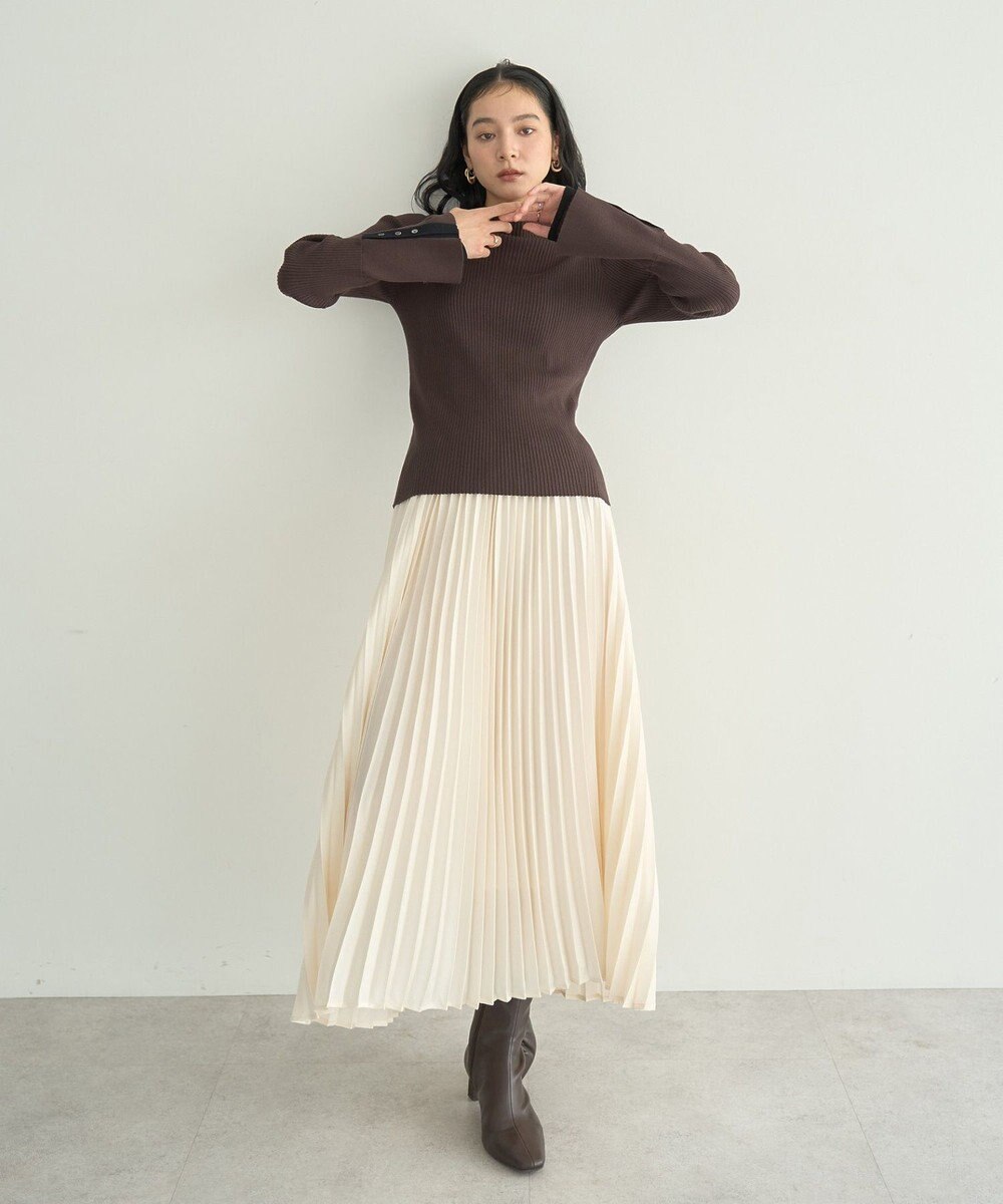 YECCA VECCA サテンプリーツスカート 