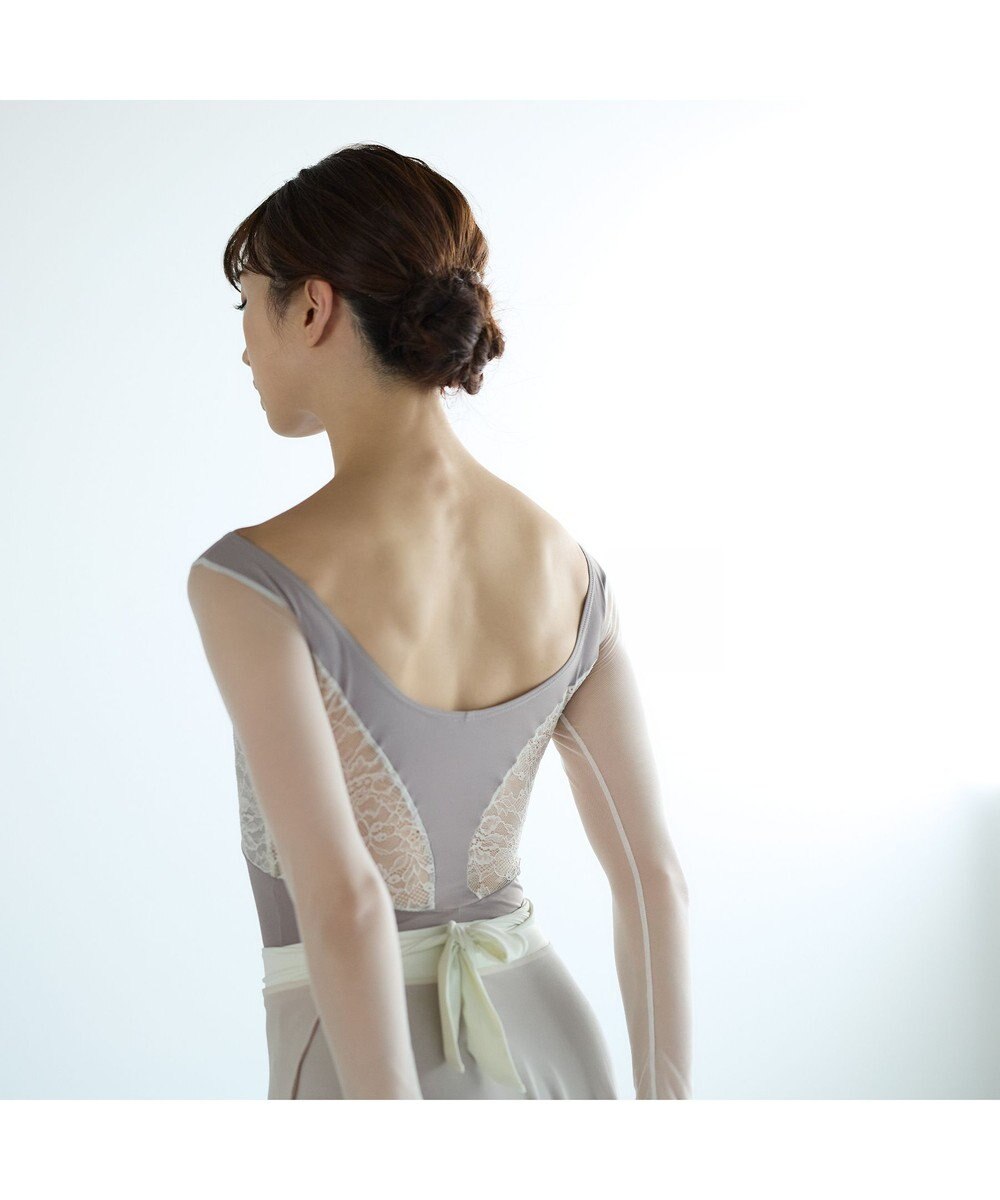 Chacott ◎【AKANE TAKADA】ロングスリーブレオタード 