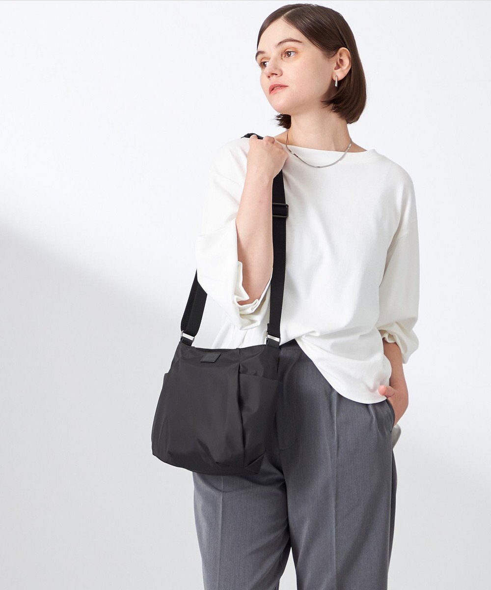 Y'SACCS 【ナイロンタフタ】トラベルショルダー mini 