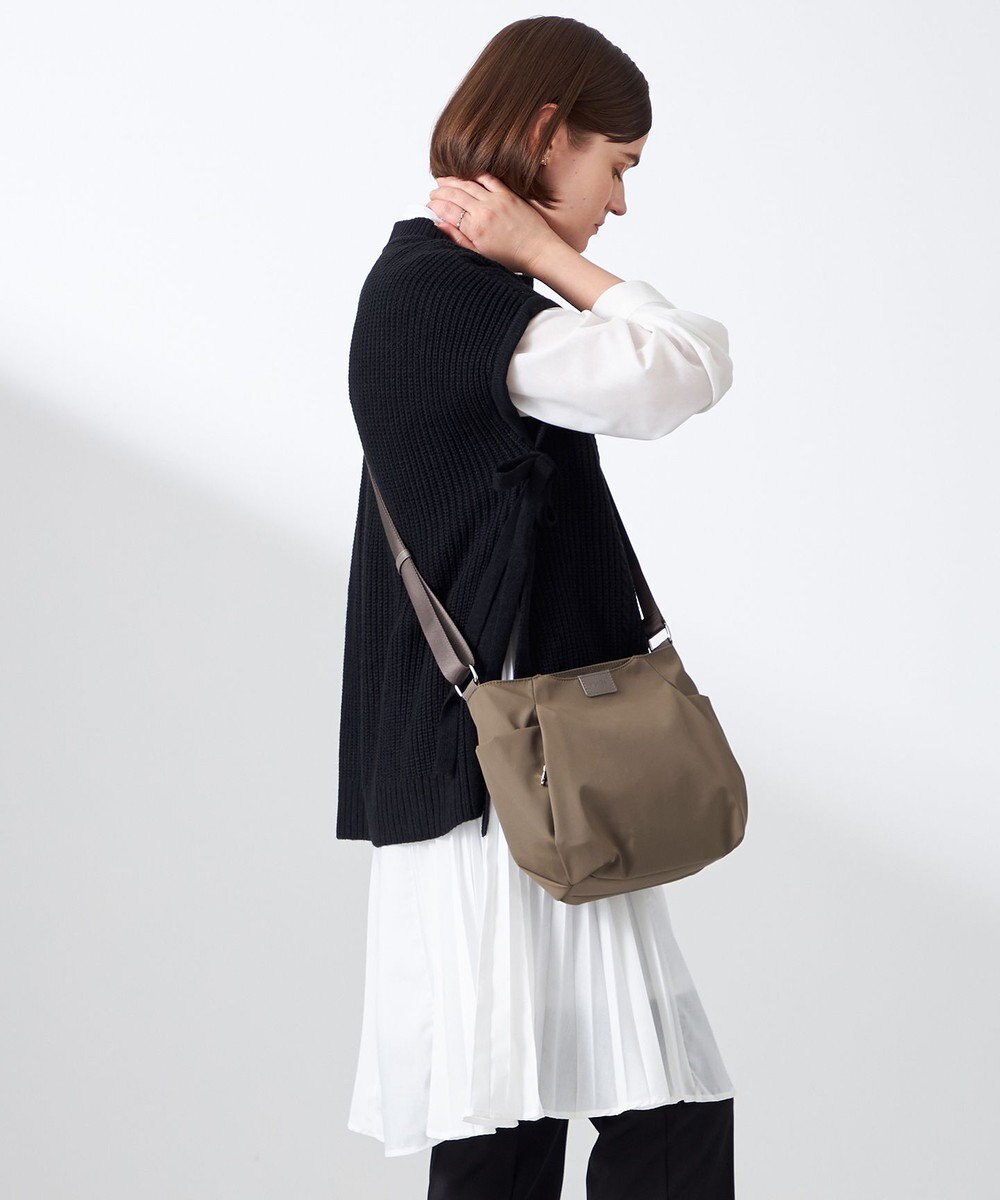 Y'SACCS 【ナイロンタフタ】トラベルショルダー mini 