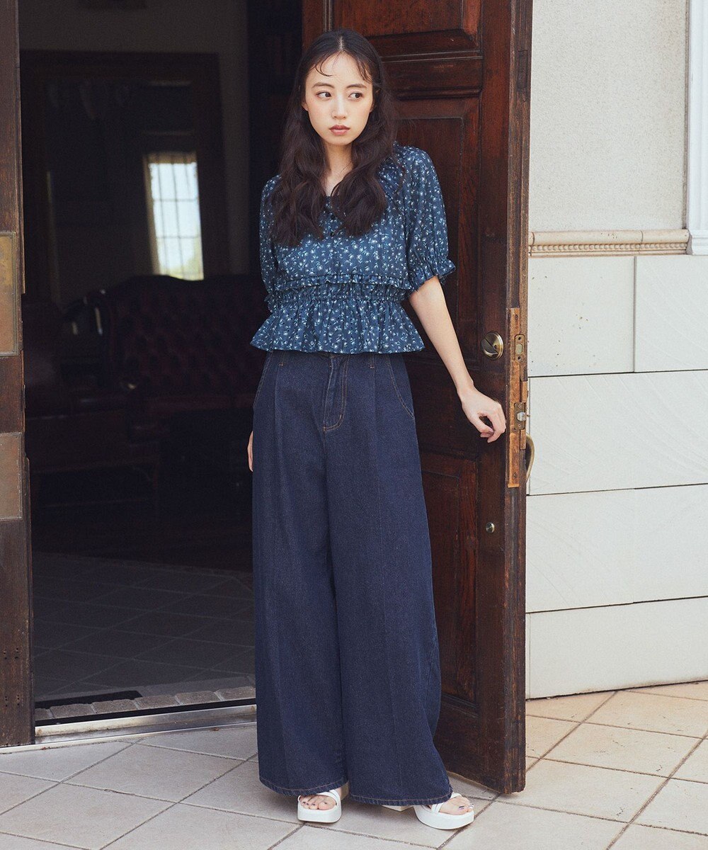 earth music&ecology フラワー刺繍フリルヘムブラウス 