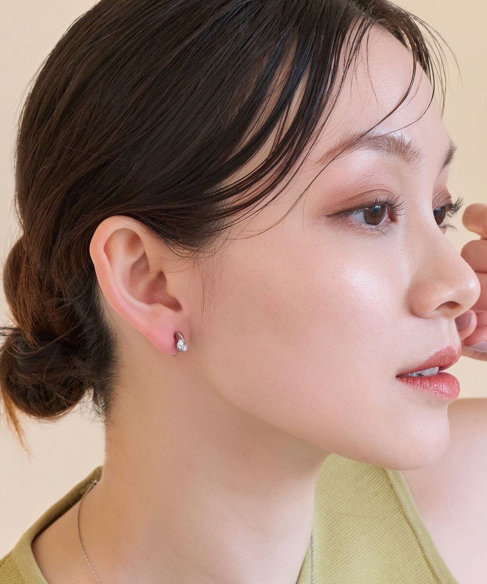 Phoebe 【痛くないシリーズ/金属アレルギー対応】スターリスビジューライトフィットイヤリング　シルバー 