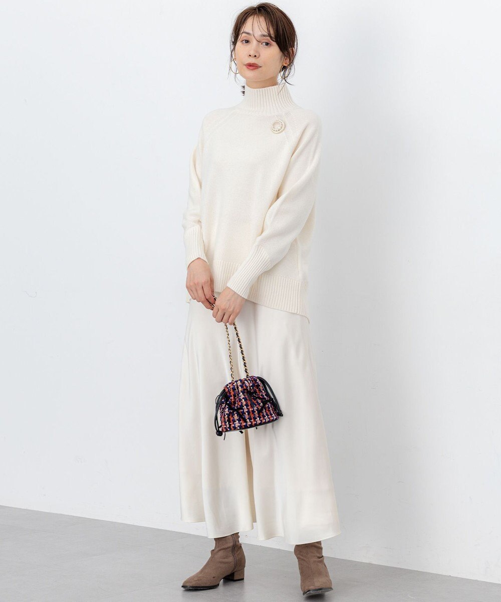 組曲 S ウールカシミヤミックス ロールネックニット 