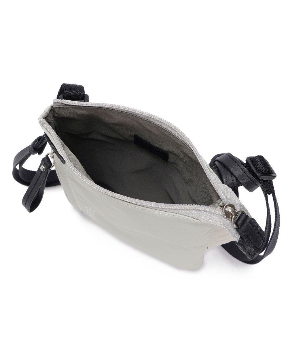 PELLE BORSA 縦型ポシェット Cheers チアーズ 5205 