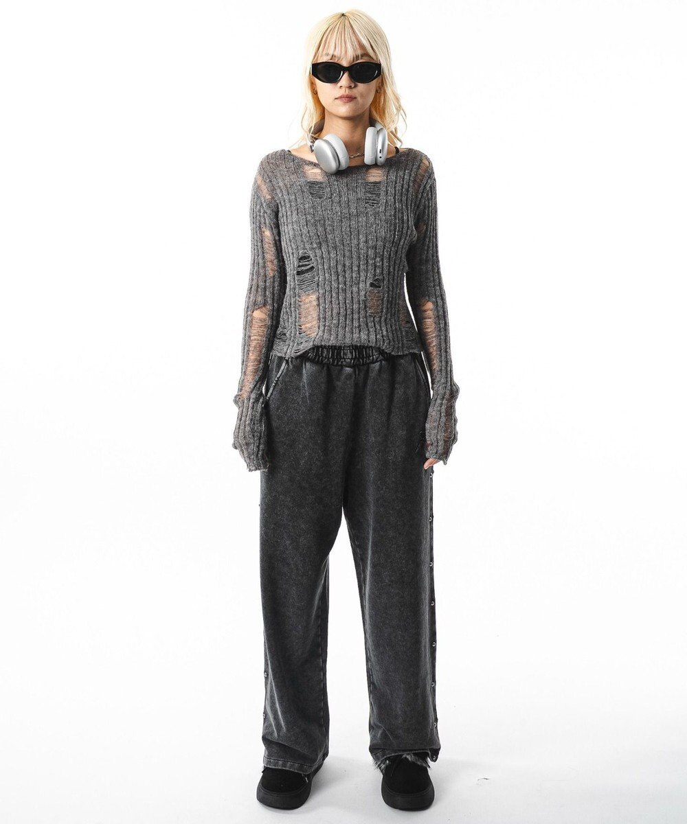 WEGO 【ユニセックス着用ITEM】ブリーチスタッズロゴスウェットパンツ 