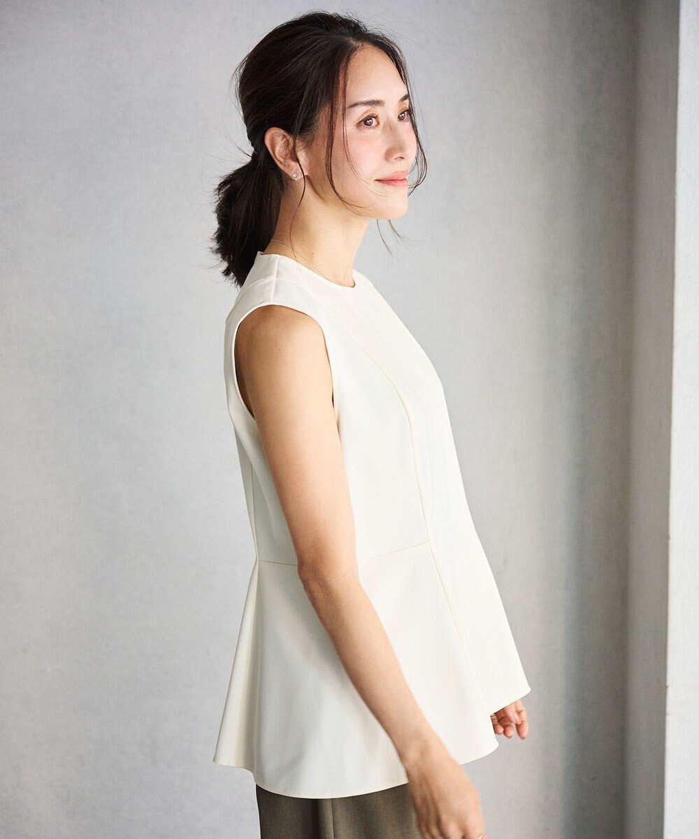 #Newans ＜亀恭子さんコラボ＞取り外し可能ケープ付きペプラムブラウス 