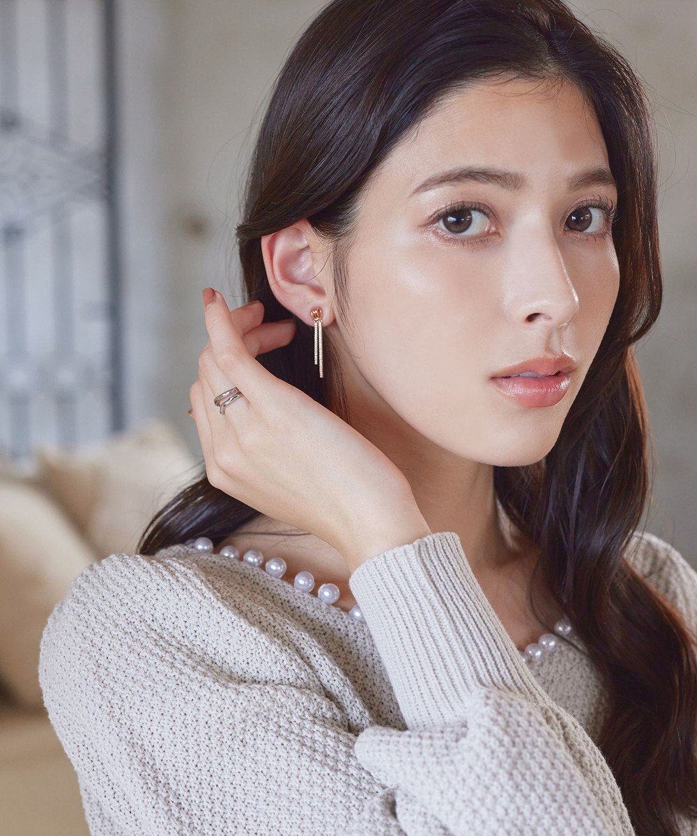 Tiaclasse 【金属アレルギー対応】シャイニーフリルピアス 