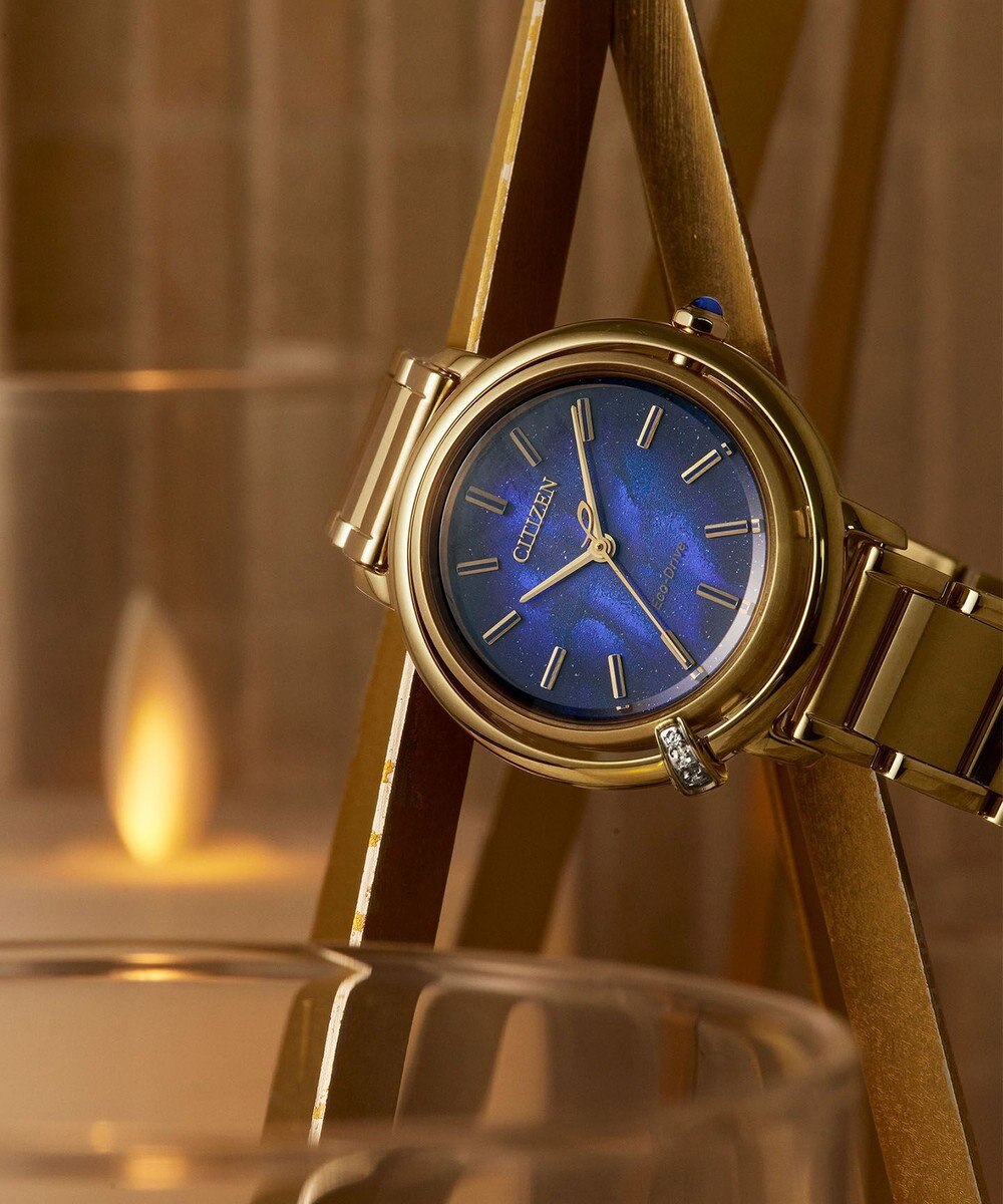 CITIZEN 【生命力あふれる美しい水（AQUA）を表現限定モデル】電池交換不要 光発電エコ・ドライブ ARCLY Collection EM1099-57L 
