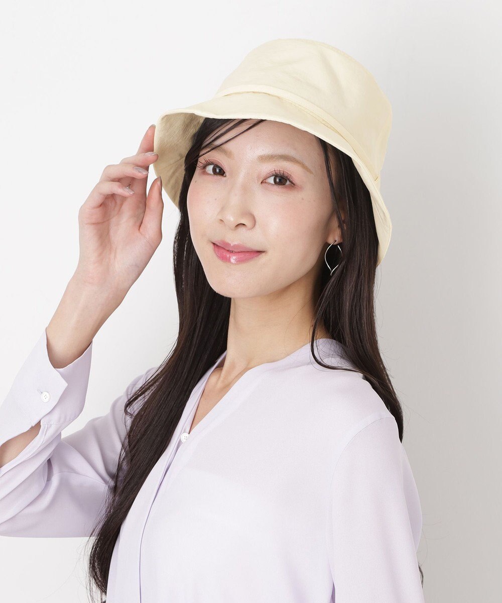 MOONBAT 【遮光100％/遮熱/UVカット】FURLA(フルラ)小ツバ 後ろ割れ バケットハット 帽子 無地 チャーム付き 手洗い可能/サイズ調整可能 