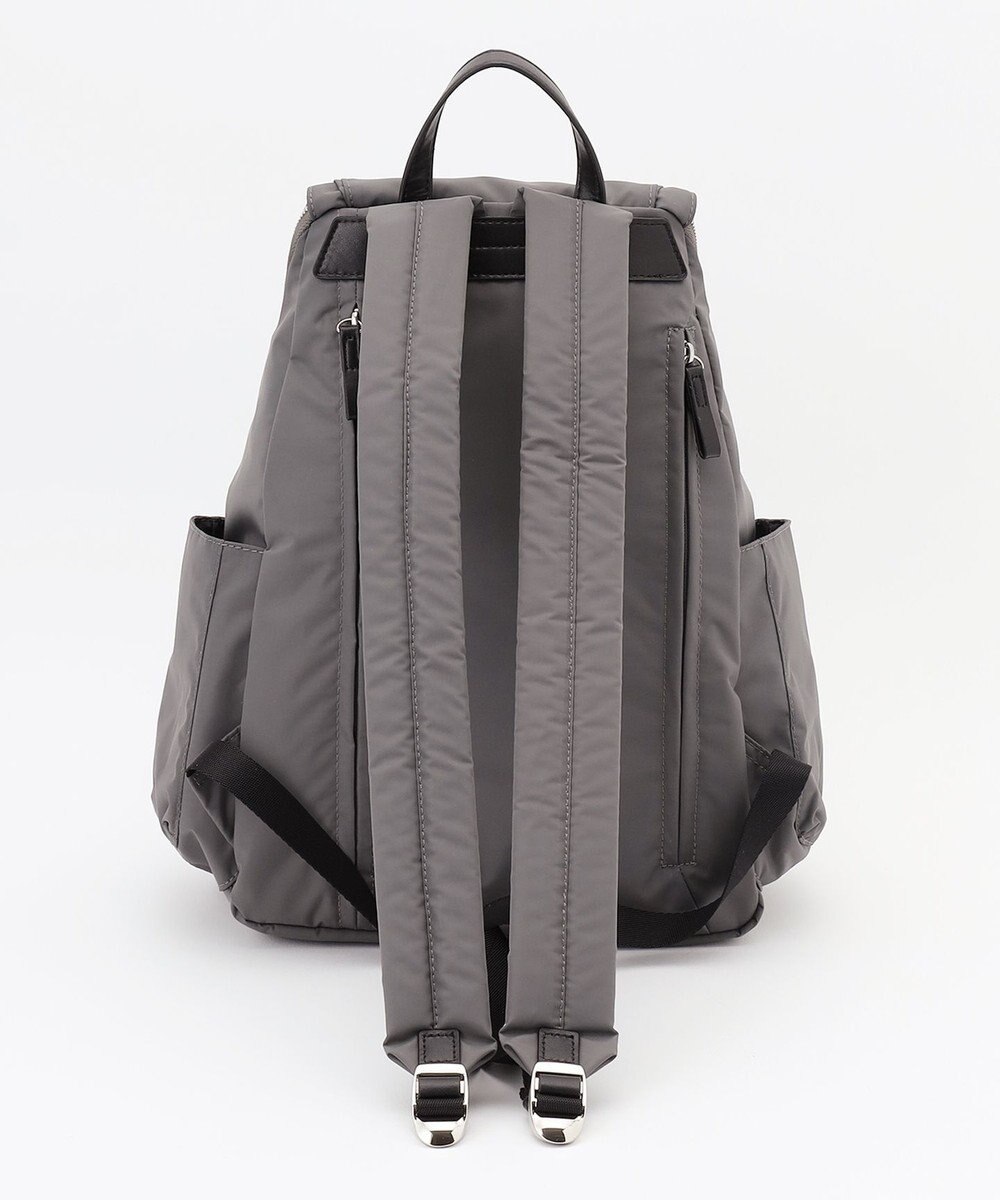 Y'SACCS カーゴポケット　リュックサック　Mサイズ 