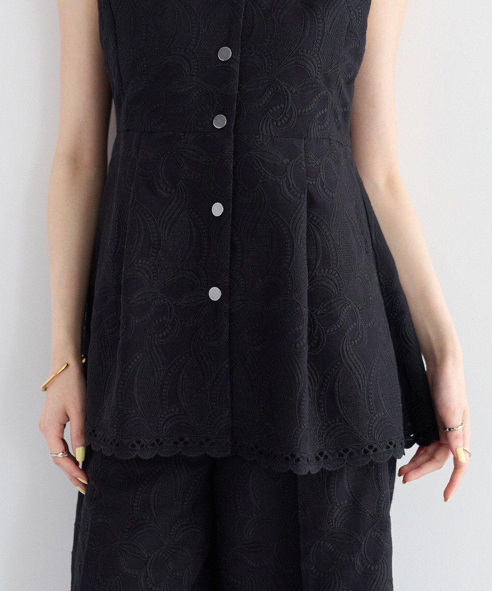 YECCA VECCA 刺繍ペプラムジレ 