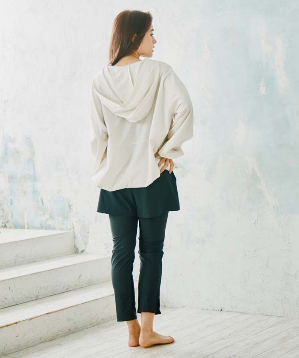 San-ai Resort（三愛水着楽園） 【WEB限定】ポケット付きハーフジップラッシュパーカー＋リブタンキニ水着+レギンス5点セット【Beach Queen（ビーチクイーン）】 