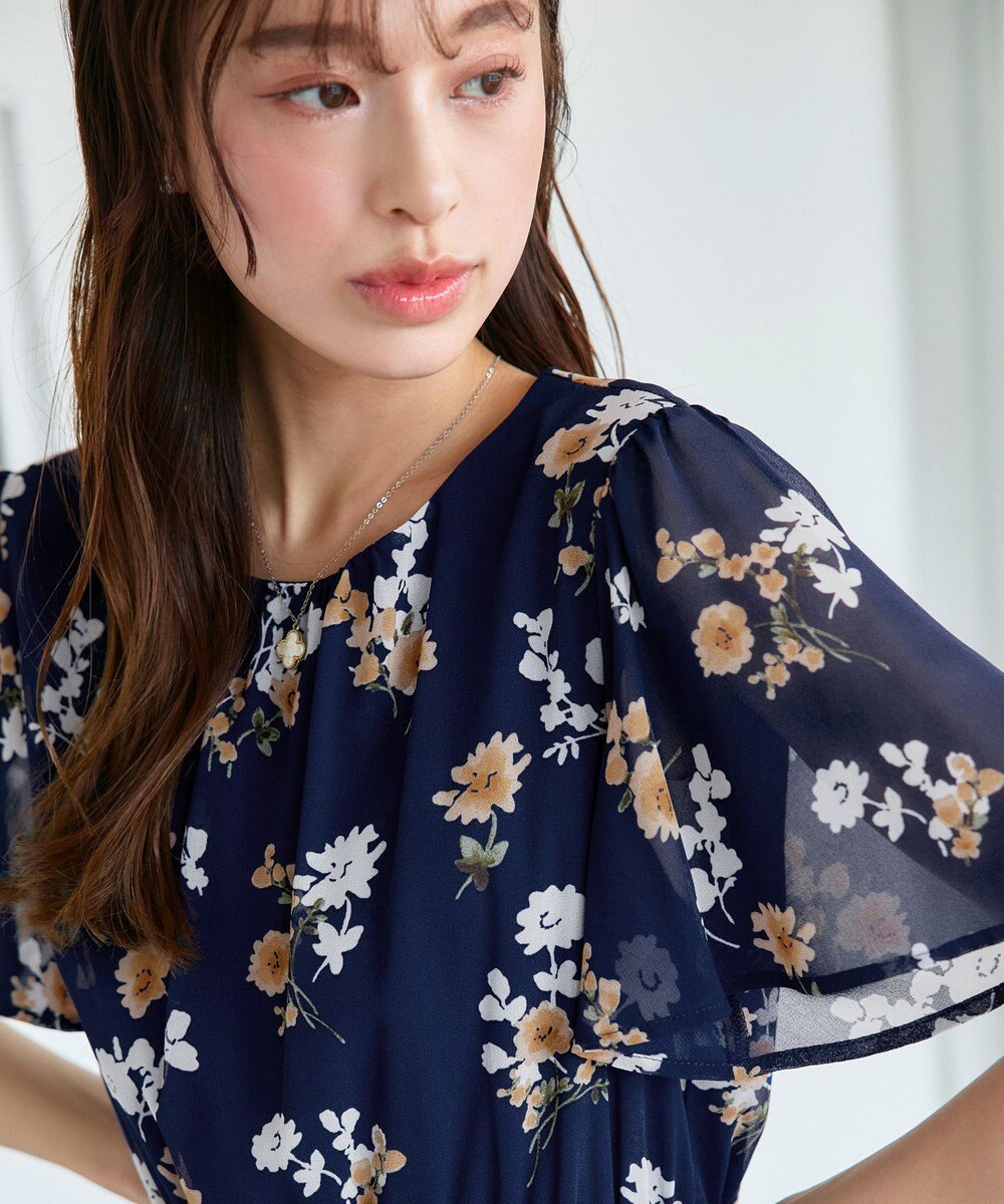 Tiaclasse 【小倉優子さん着用・洗える】大花柄シフォンワンピース 