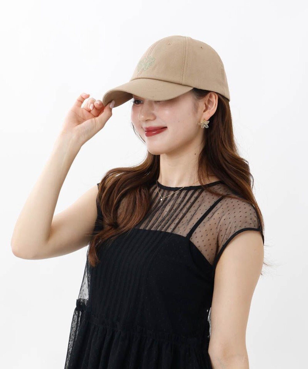 AURORA 【 ANNA SUI（アナ スイ）】バタフライ刺しゅうキャップ 