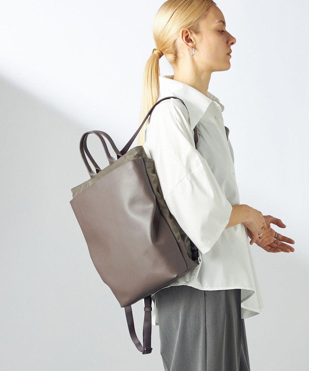 Y'SACCS シルキーリュクスバックパック 