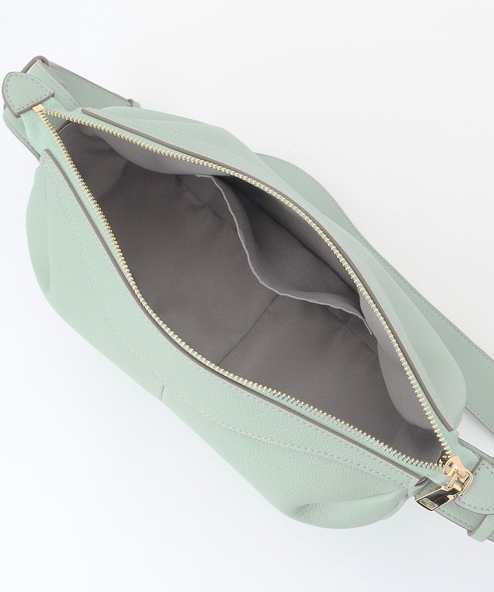 組曲 ハーフムーンショルダー バッグ 