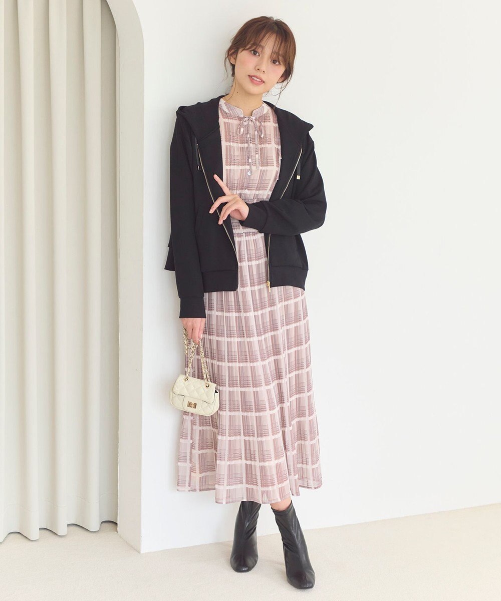 Feroux 【洗える】バックフリル ダンボールパーカー 