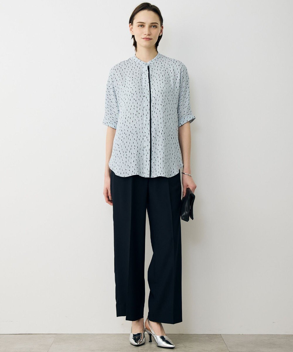 ICB L 【先行予約・WEB限定カラーあり】BackSatinAmunzen 5分袖バンドカラーブラウス 