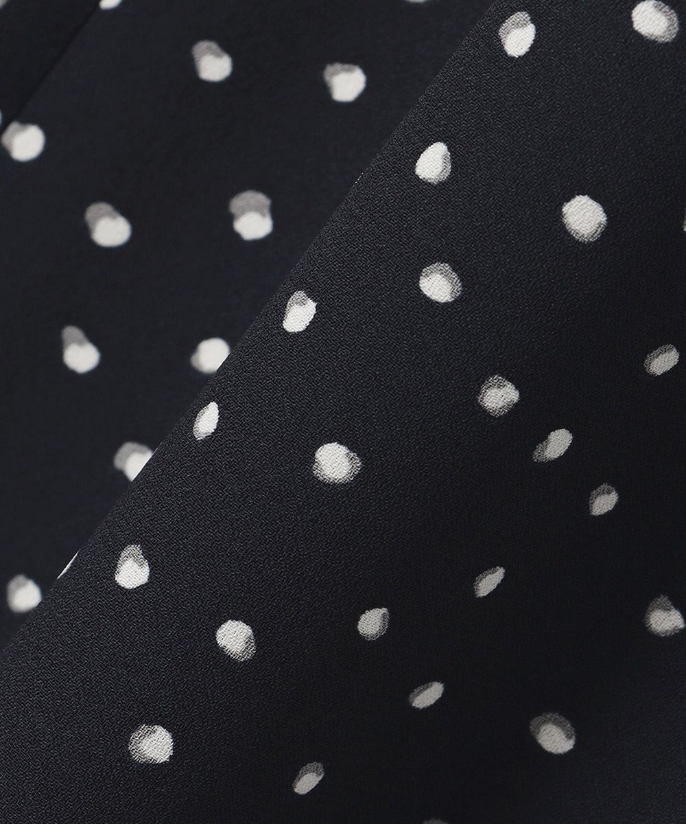 23区 【洗える】バックサテンアムンゼン ドットプリント ワンピース 