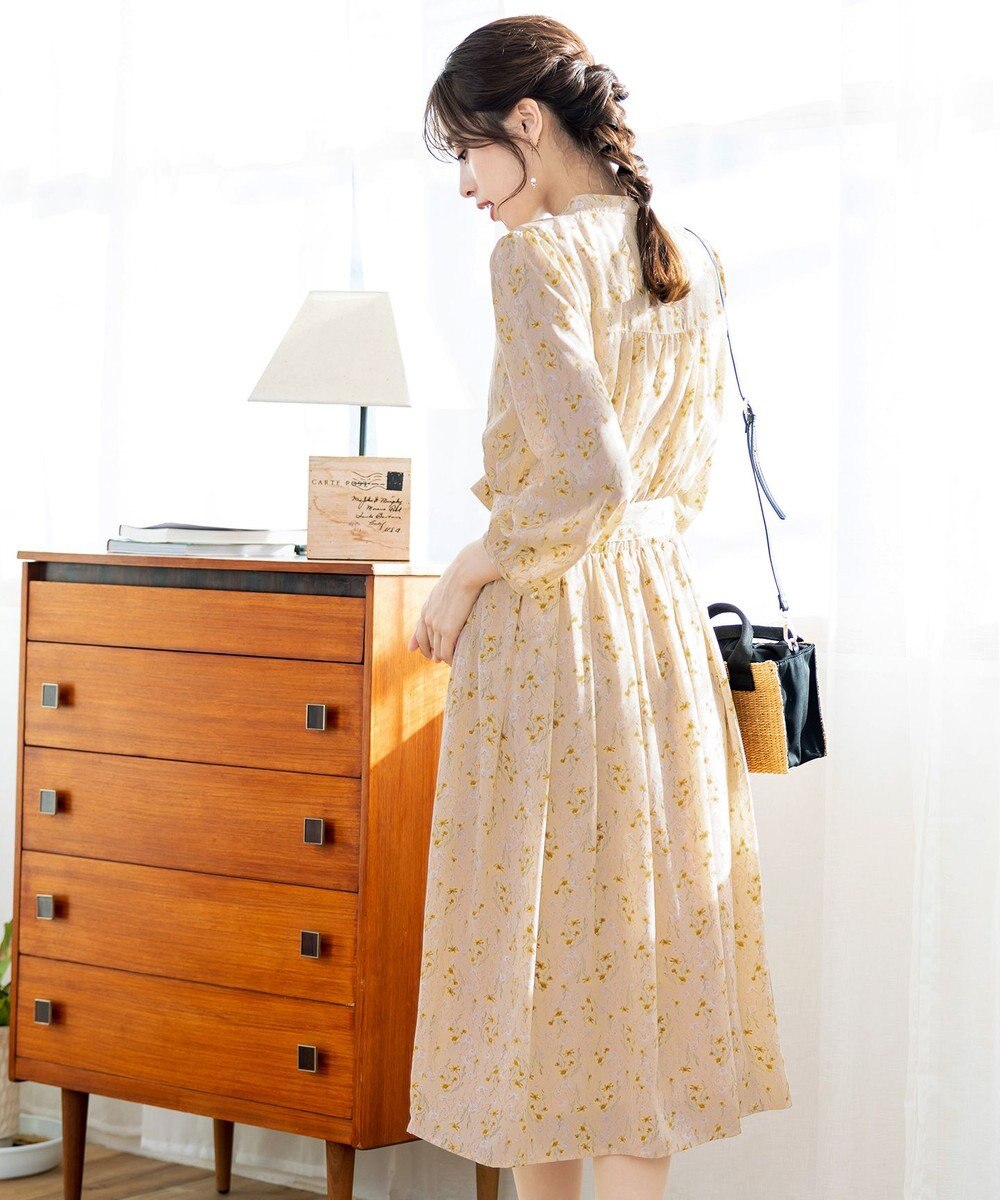 Tiaclasse L 【洗える】花柄フレアワンピース 