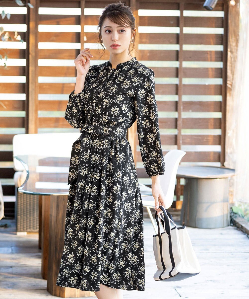 Tiaclasse L 【洗える】花柄フレアワンピース 