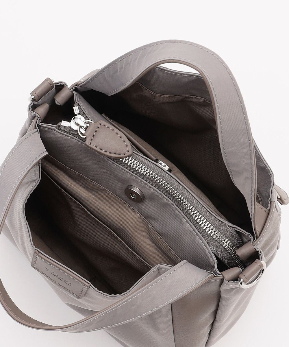 Y'SACCS スクエアすっきりトート SSサイズ 