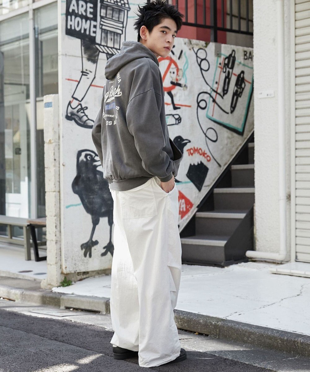 WEGO 【ユニセックス着用ITEM】ピグメントグラフィックプルパーカー 