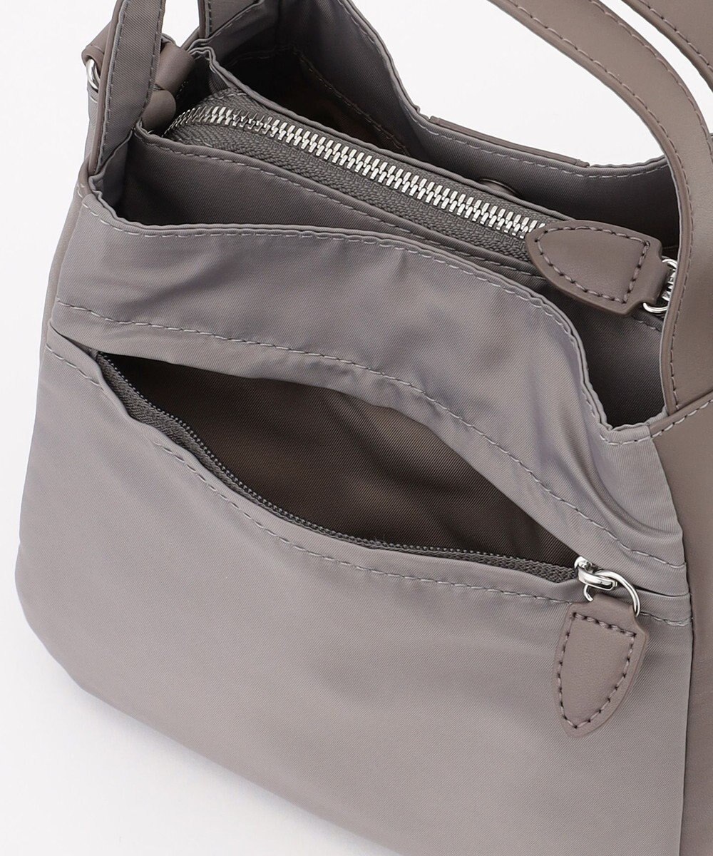 Y'SACCS スクエアすっきりトート SSサイズ 